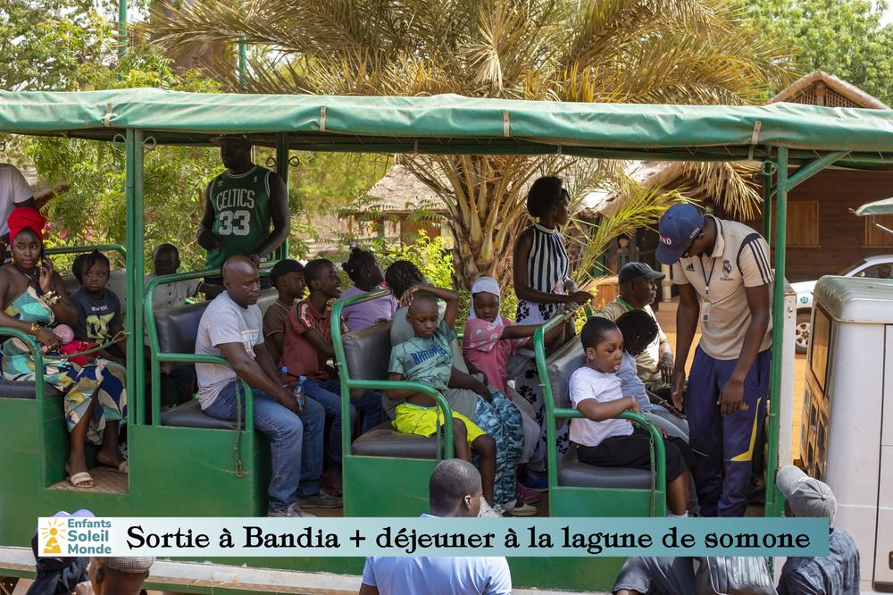 Vehicule de visite Bandia