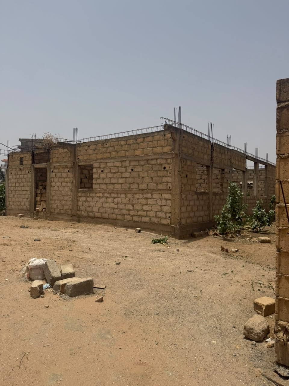 Batiment en cours de montage Touba